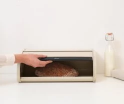 Brabantia Broodtrommel - Met Schuifdeksel - Soft Beige -Thuis Opslag Winkel 1200x1012