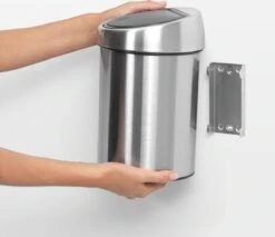 Brabantia Touch Bin Prullenbak - 3 L - Matt Steel 20 Brabantia Touch Bin Prullenbak - 3 L - Matt Steel -Thuis Opslag Winkel 1200x1035 2