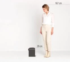 Brabantia NewIcon Prullenbak - 2 X 2 L - Platinum 22 Brabantia NewIcon Prullenbak - 2 X 2 L - Platinum -Thuis Opslag Winkel 1200x1057