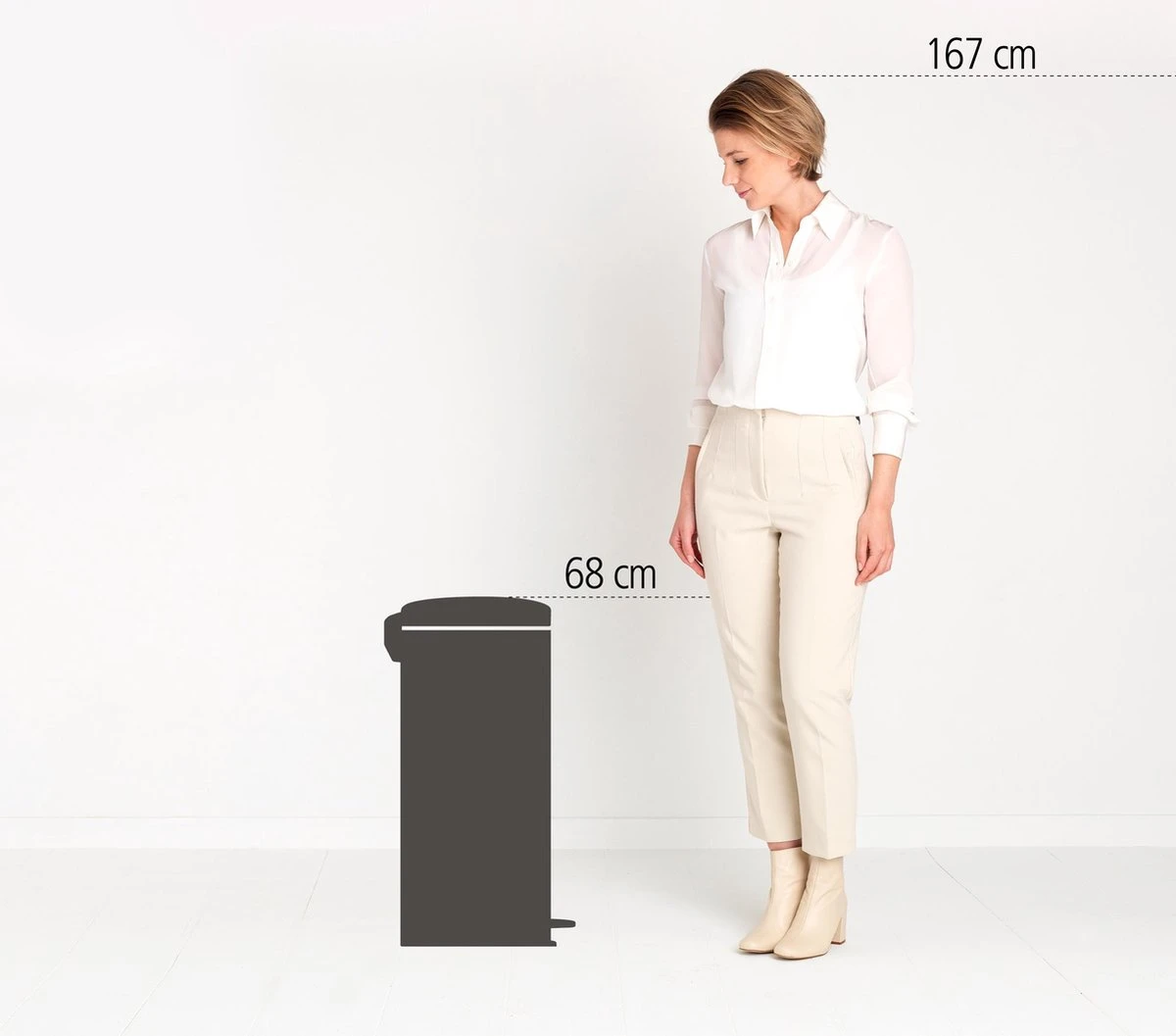 Brabantia NewIcon Prullenbak - 30 L - Matt Black 2 Brabantia NewIcon Prullenbak - 30 L - Matt Black - Afbeelding 2