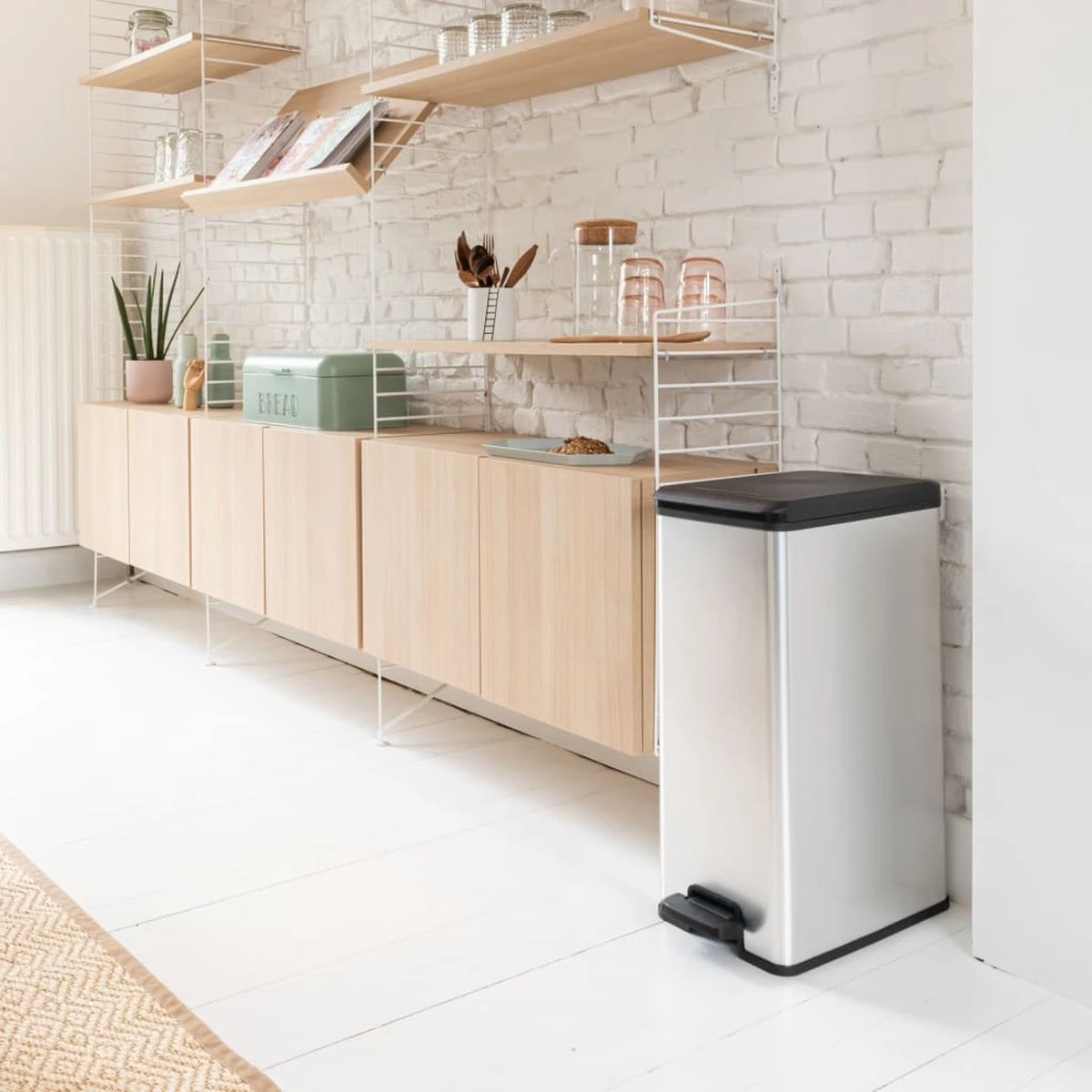 Curver Decobin Slim Prullenbak- 40L - Metallic 17 Curver Decobin Slim Prullenbak- 40L - Metallic - Afbeelding 17