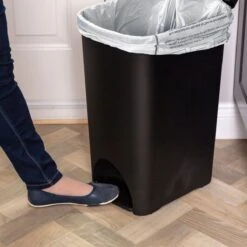 Pedaalemmer - Prullenbak - Afvalbak - 40 Liter – Zwart 8 Pedaalemmer - Prullenbak - Afvalbak - 40 Liter – Zwart -Thuis Opslag Winkel 1200x1200 1038