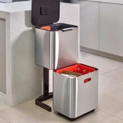 Joseph Joseph Intelligent Waste Prullenbak Totem Max - 60 L - Zilver -Thuis Opslag Winkel 1200x1200 1391