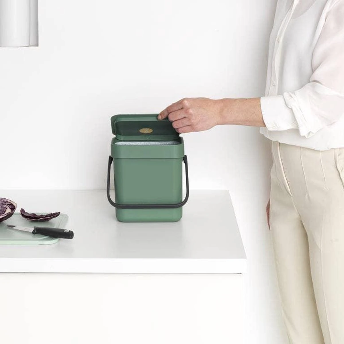 Brabantia Sort & Go Aanrecht Afvalbakje - 3 L - Fir Green 13 Brabantia Sort & Go Aanrecht Afvalbakje - 3 L - Fir Green - Afbeelding 13