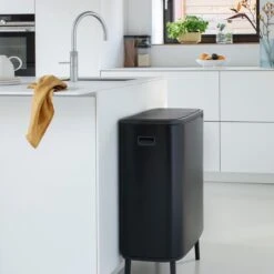 Brabantia - Bo Touch Bin Hi 60 L Matt Black -Thuis Opslag Winkel 1200x1200 1510
