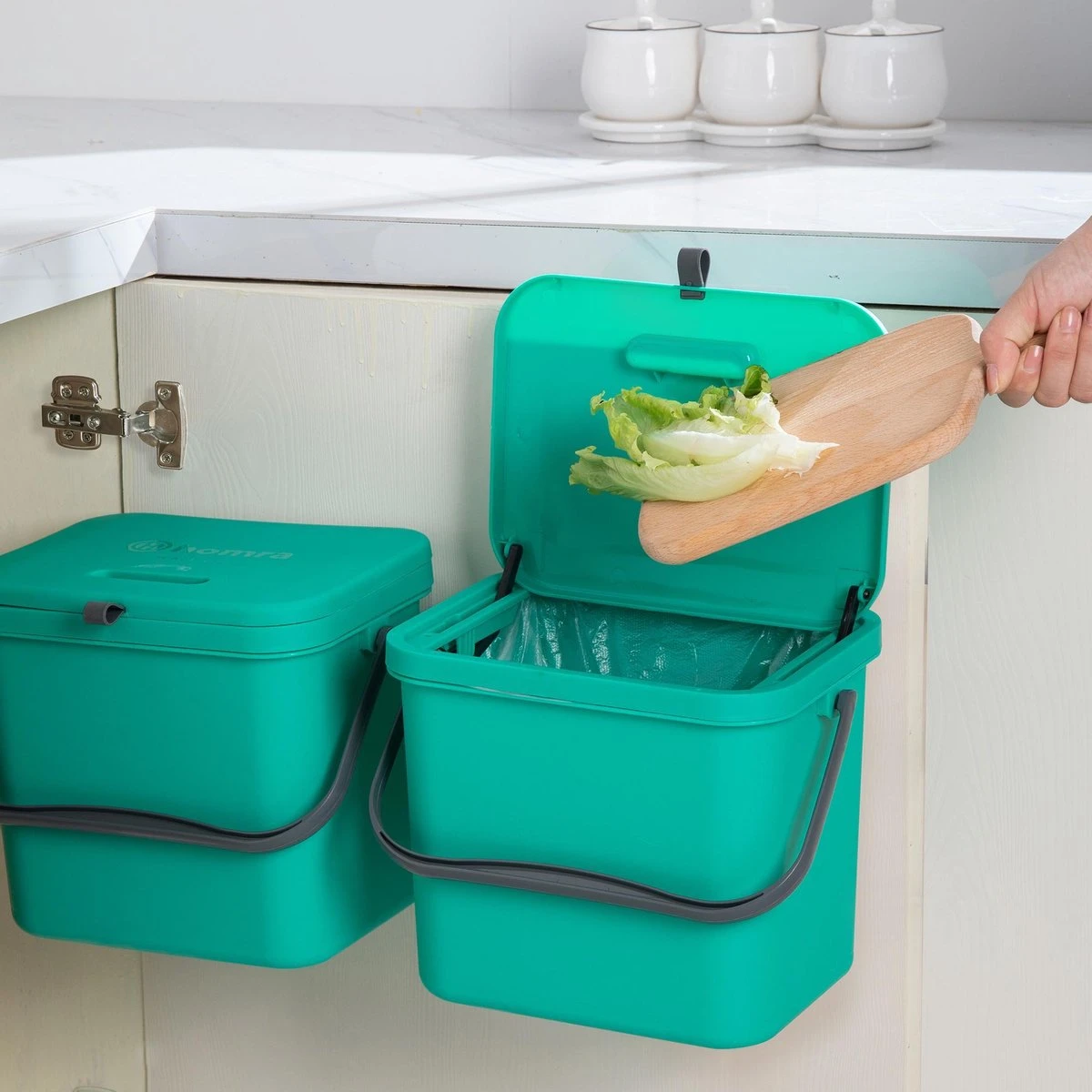 Homra Wall-up Prullenbak | Inbouwprullenbak Ophangbaar Met Plakstrip | GFT Vuilbak | Werkblak Afvalbak | Draagbare Vuilnisemmer | 8L Inhoud | Groen 8 Homra Wall-up Prullenbak | Inbouwprullenbak Ophangbaar Met Plakstrip | GFT Vuilbak | Werkblak Afvalbak | Draagbare Vuilnisemmer | 8L Inhoud | Groen - Afbeelding 8