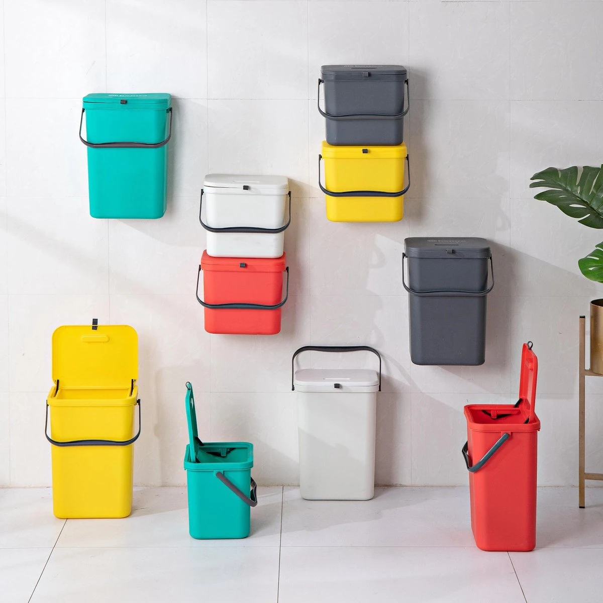 Homra Wall-up Prullenbak | Inbouwprullenbak Ophangbaar Met Plakstrip | GFT Vuilbak | Werkblak Afvalbak | Draagbare Vuilnisemmer | 8L Inhoud | Groen 10 Homra Wall-up Prullenbak | Inbouwprullenbak Ophangbaar Met Plakstrip | GFT Vuilbak | Werkblak Afvalbak | Draagbare Vuilnisemmer | 8L Inhoud | Groen - Afbeelding 10