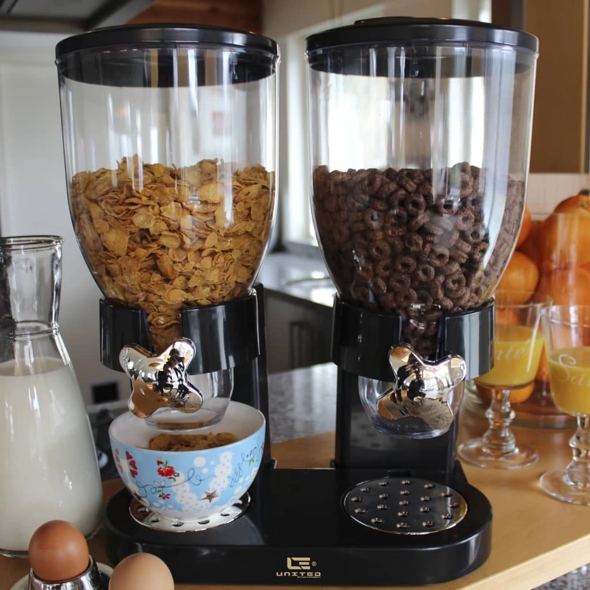 United Entertainment - Cornflakes Dispenser - 2 Dispensers - 42 X 33 X 20 Cm - Zwart 16 United Entertainment - Cornflakes Dispenser - 2 Dispensers - 42 X 33 X 20 Cm - Zwart - Afbeelding 16