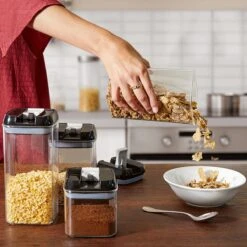 KitchenBrothers Voorraadpotten - 14 Stuks - Luchtdicht - Herschrijfbare Labels - Kunststof 13 KitchenBrothers Voorraadpotten - 14 Stuks - Luchtdicht - Herschrijfbare Labels - Kunststof -Thuis Opslag Winkel 1200x1200 1862