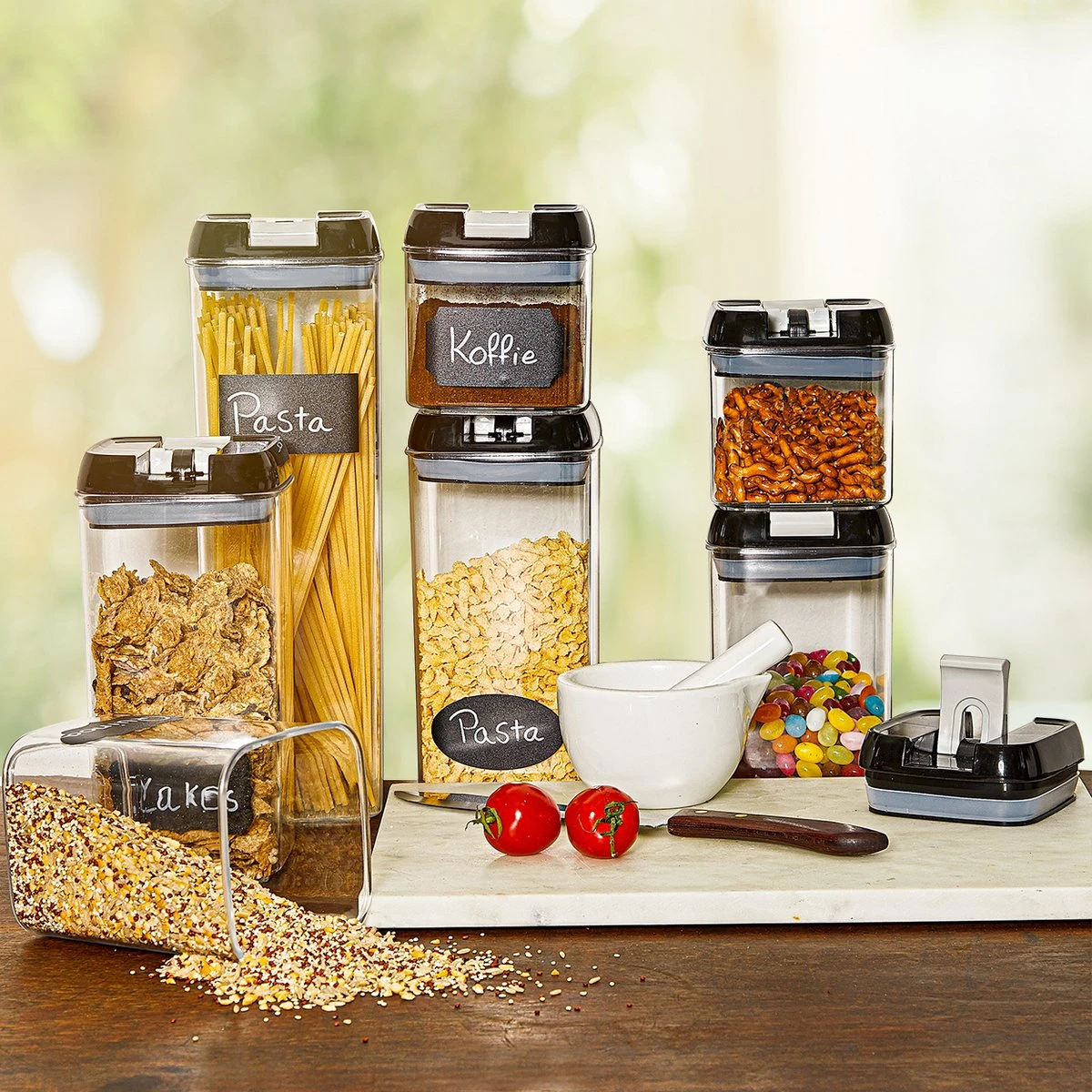 KitchenBrothers Voorraadpotten - 14 Stuks - Luchtdicht - Herschrijfbare Labels - Kunststof 8 KitchenBrothers Voorraadpotten - 14 Stuks - Luchtdicht - Herschrijfbare Labels - Kunststof - Afbeelding 8