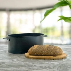 Broodtrommel Met Snijplank - Broodbox - Brood Bewaren - Zwart 8 Broodtrommel Met Snijplank - Broodbox - Brood Bewaren - Zwart -Thuis Opslag Winkel 1200x1200 329