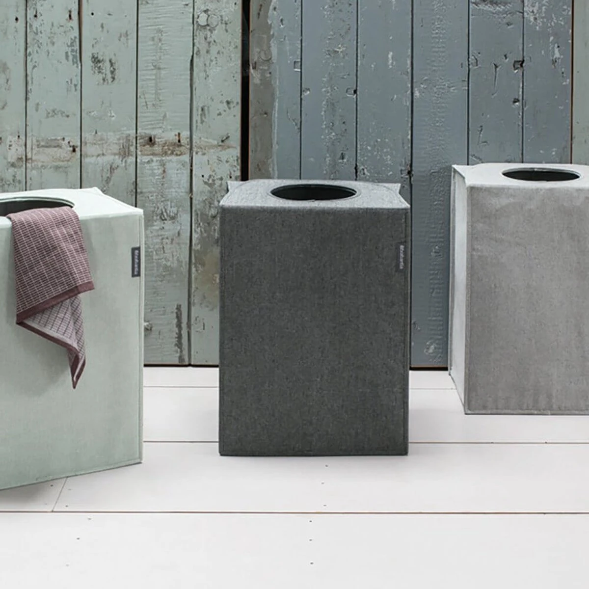 Brabantia Wasmand Met Deksel - 55 L - Pepper Black 12 Brabantia Wasmand Met Deksel - 55 L - Pepper Black - Afbeelding 12