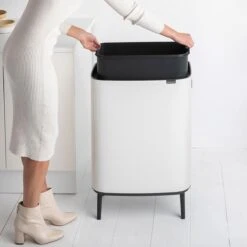 Brabantia - Bo Touch Bin Hi 60 L White 11 Brabantia - Bo Touch Bin Hi 60 L White -Thuis Opslag Winkel 1200x1200 927