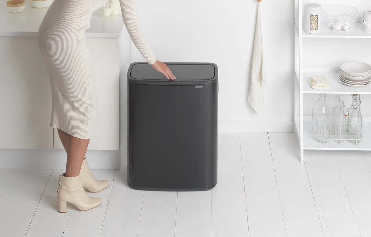 Brabantia Bo Touch Bin Prullenbak - 60 L - Matt Black 10 Brabantia Bo Touch Bin Prullenbak - 60 L - Matt Black - Afbeelding 10