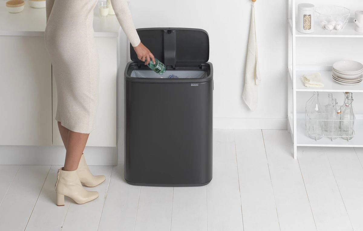 Brabantia Bo Touch Bin Prullenbak - 60 L - Matt Black 11 Brabantia Bo Touch Bin Prullenbak - 60 L - Matt Black - Afbeelding 11