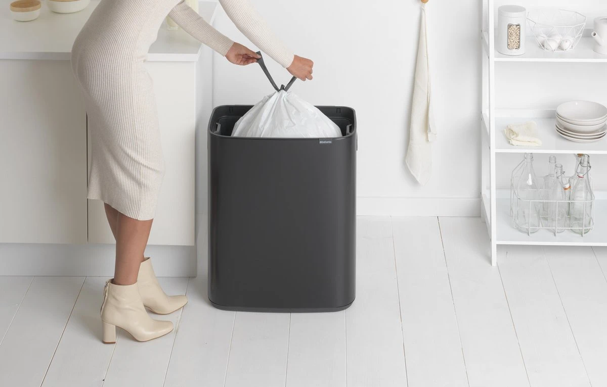 Brabantia Bo Touch Bin Prullenbak - 60 L - Matt Black 12 Brabantia Bo Touch Bin Prullenbak - 60 L - Matt Black - Afbeelding 12
