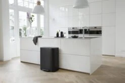Brabantia Bo Prullenbak - 2 X 30 L - Met 80 Vuilniszakken - Matt Black -Thuis Opslag Winkel 1200x799 40