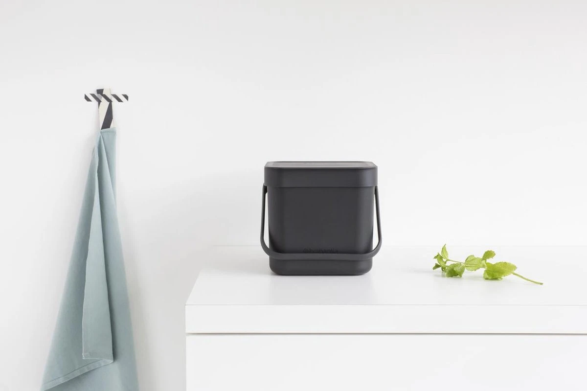 Brabantia Sort & Go Afvalbakje Aanrecht - 3 L - Dark Grey 5 Brabantia Sort & Go Afvalbakje Aanrecht - 3 L - Dark Grey - Afbeelding 5