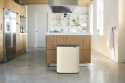 Brabantia Bo Touch Bin Prullenbak - 2 X 30 L - Soft Beige -Thuis Opslag Winkel 1200x799 61