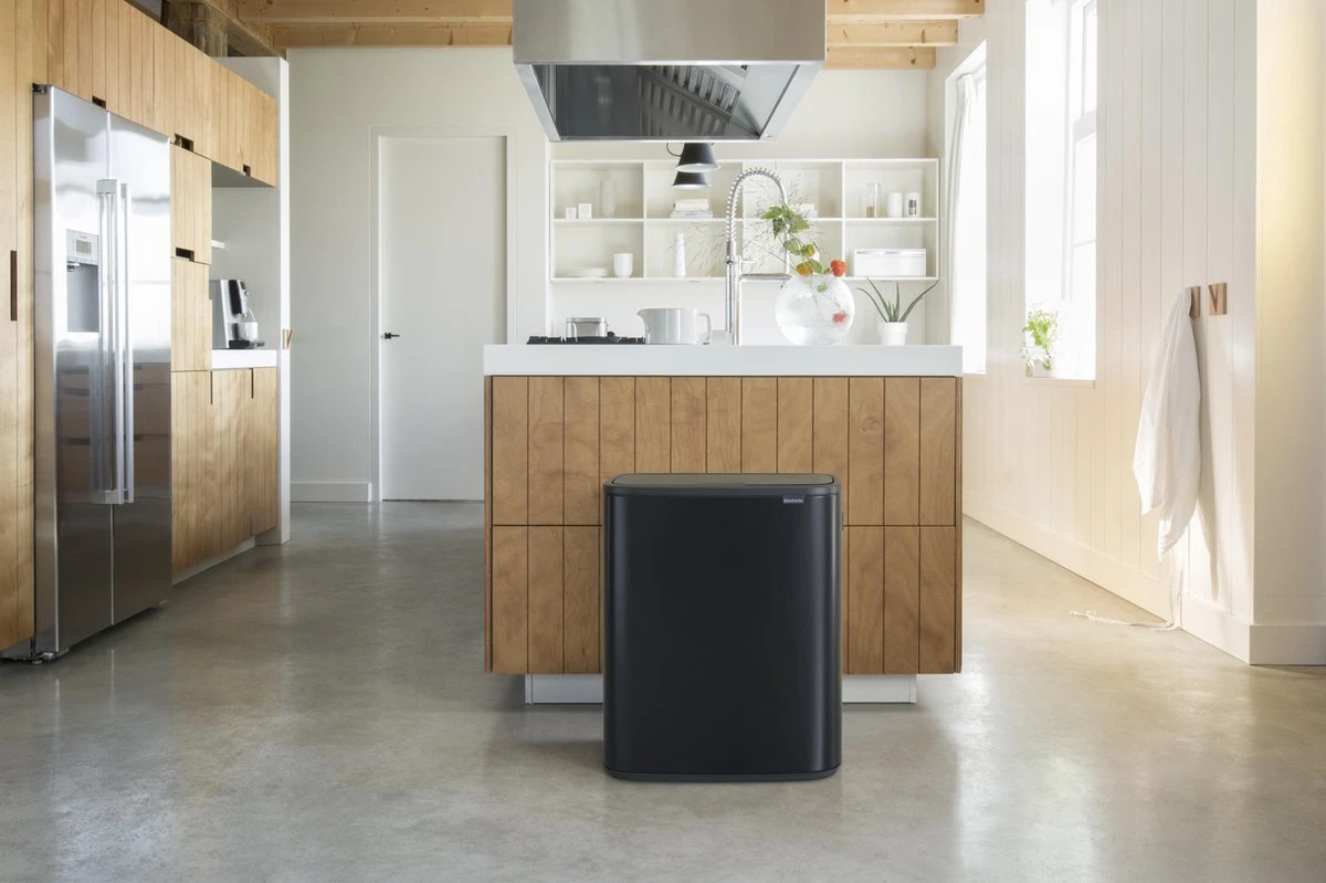 Brabantia Bo Touch Bin Prullenbak - 60 L - Matt Black 14 Brabantia Bo Touch Bin Prullenbak - 60 L - Matt Black - Afbeelding 14