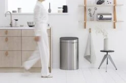 Brabantia Touch Bin Prullenbak - 40 L - Matt Steel Fingerprint Proof -Thuis Opslag Winkel 1200x799 67