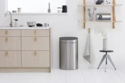 Brabantia Touch Bin Prullenbak - 40 L - Matt Steel Fingerprint Proof -Thuis Opslag Winkel 1200x799 72