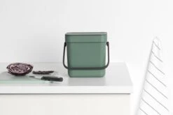 Brabantia Sort & Go Aanrecht Afvalbakje - 3 L - Fir Green 21 Brabantia Sort & Go Aanrecht Afvalbakje - 3 L - Fir Green -Thuis Opslag Winkel 1200x800 141