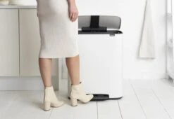 Brabantia Bo Prullenbak - 60 L - White -Thuis Opslag Winkel 1200x828 15