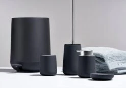 Zone Denmark Nova Pedaalemmer - Prullenbak - 3 Liter Inhoud - Met Pedaal - Zwart -Thuis Opslag Winkel 1200x841