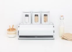 Brabantia Broodtrommel - Met Schuifdeksel - White -Thuis Opslag Winkel 1200x867 4
