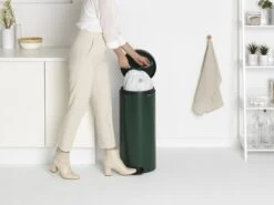 Brabantia NewIcon Prullenbak - 30 L - Pine Green -Thuis Opslag Winkel 1200x899 23