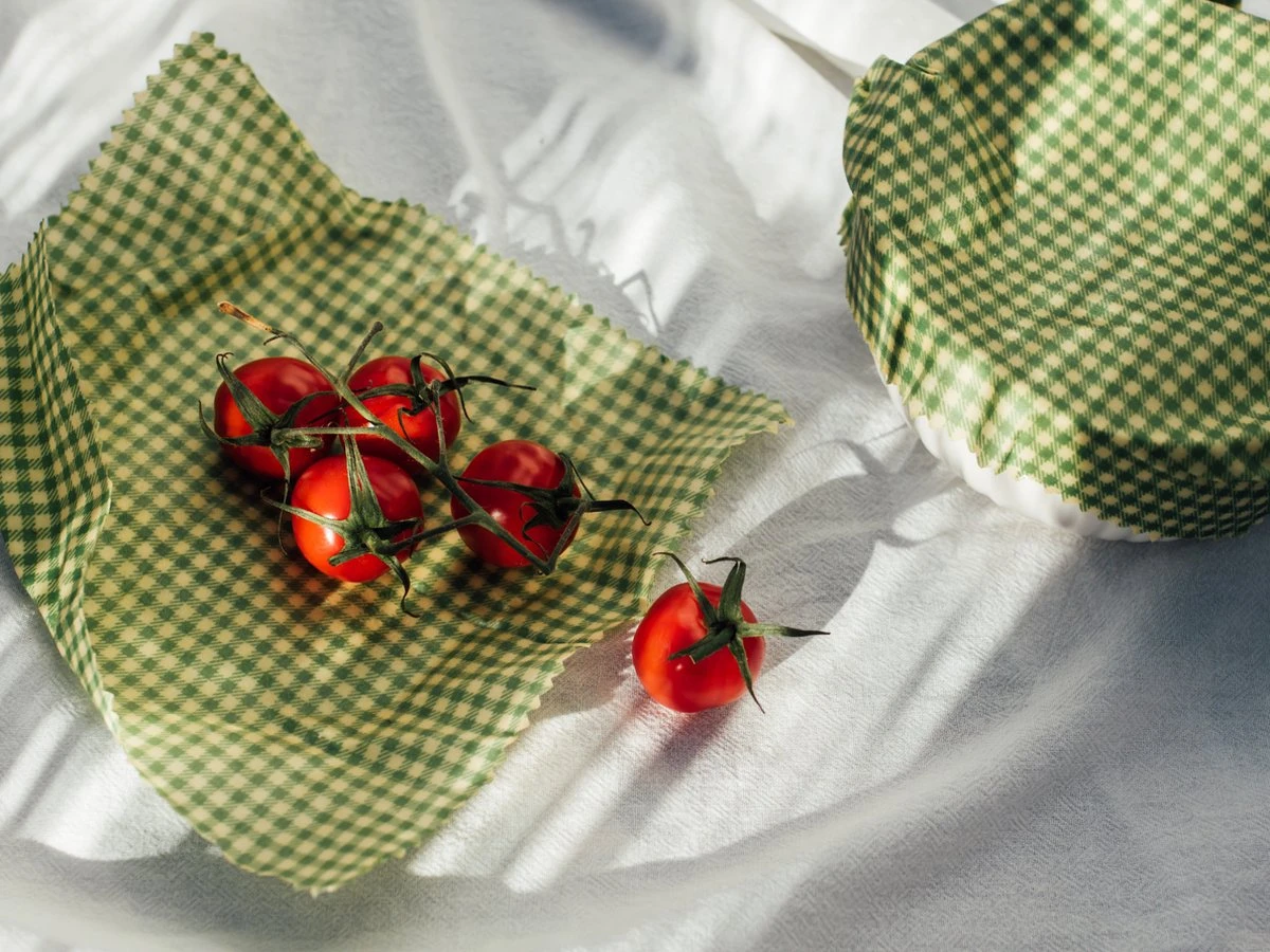 Bijenwas Wraps - Beeswax Food Wrap - Beewax - Bee Wrap - Bijenwasdoek - Zero Waste - 3 Stuks; Klein, Middel, Groot - Herbruikbaar - Duurzaam Cadeau - Boterhamzakje - Bijenwas Doek - Beeswax Wraps - Herbruikbaar Boterhamzakje - Bijenwas Vellen 2 Bijenwas Wraps - Beeswax Food Wrap - Beewax - Bee Wrap - Bijenwasdoek - Zero Waste - 3 Stuks; Klein, Middel, Groot - Herbruikbaar - Duurzaam Cadeau - Boterhamzakje - Bijenwas Doek - Beeswax Wraps - Herbruikbaar Boterhamzakje - Bijenwas Vellen - Afbeelding 2