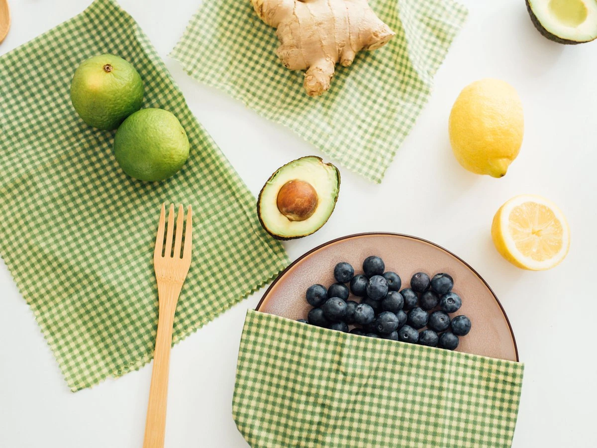 Bijenwas Wraps - Beeswax Food Wrap - Beewax - Bee Wrap - Bijenwasdoek - Zero Waste - 3 Stuks; Klein, Middel, Groot - Herbruikbaar - Duurzaam Cadeau - Boterhamzakje - Bijenwas Doek - Beeswax Wraps - Herbruikbaar Boterhamzakje - Bijenwas Vellen 5 Bijenwas Wraps - Beeswax Food Wrap - Beewax - Bee Wrap - Bijenwasdoek - Zero Waste - 3 Stuks; Klein, Middel, Groot - Herbruikbaar - Duurzaam Cadeau - Boterhamzakje - Bijenwas Doek - Beeswax Wraps - Herbruikbaar Boterhamzakje - Bijenwas Vellen - Afbeelding 5