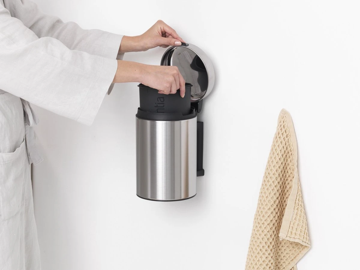 Brabantia NewIcon Wandprullenbak - 3 L - Matt Steel 8 Brabantia NewIcon Wandprullenbak - 3 L - Matt Steel - Afbeelding 8