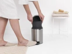 Brabantia NewIcon Prullenbak - 3 L - Matt Steel Fingerprint Proof 23 Brabantia NewIcon Prullenbak - 3 L - Matt Steel Fingerprint Proof -Thuis Opslag Winkel 1200x900 72