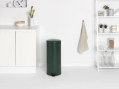 Brabantia NewIcon Prullenbak - 30 L - Pine Green -Thuis Opslag Winkel 1200x901 4
