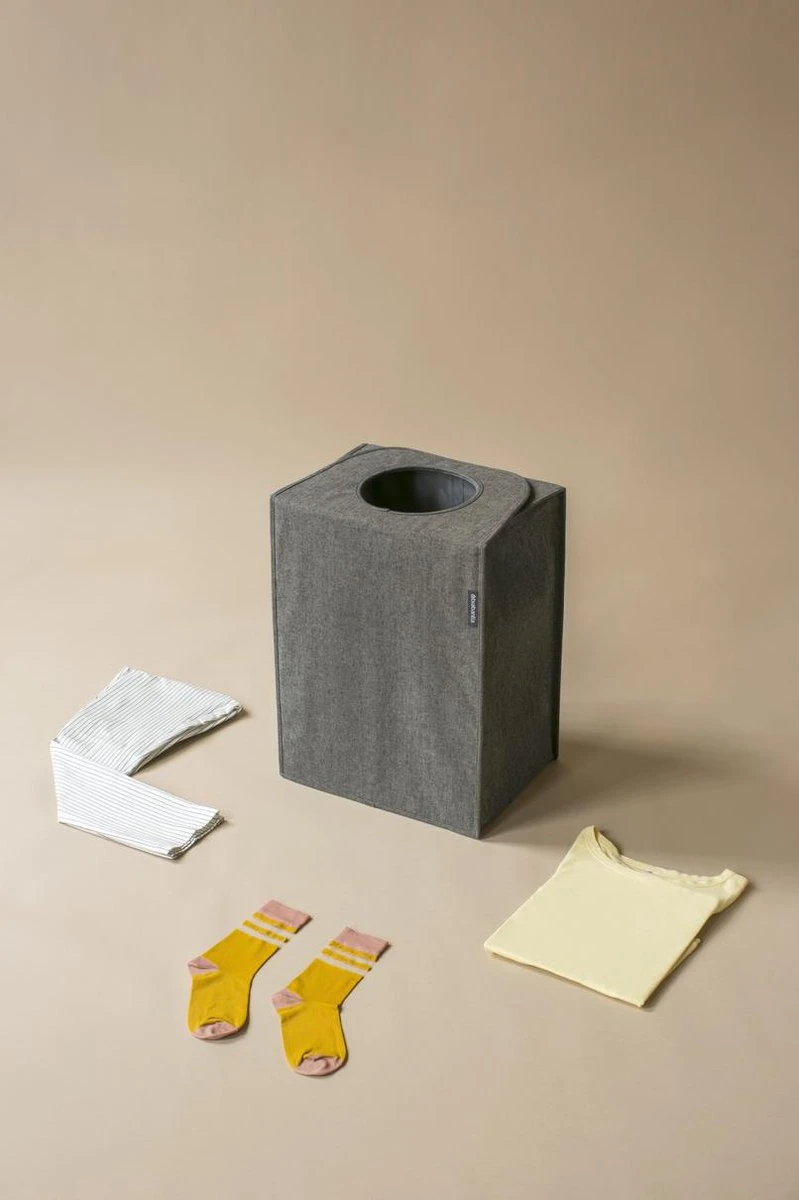 Brabantia Wasmand Met Deksel - 55 L - Pepper Black 9 Brabantia Wasmand Met Deksel - 55 L - Pepper Black - Afbeelding 9