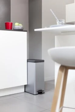 Curver Decobin Slim Prullenbak- 40L - Metallic 23 Curver Decobin Slim Prullenbak- 40L - Metallic -Thuis Opslag Winkel 799x1200 37