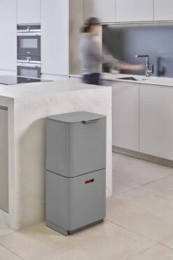 Joseph Joseph Intelligent Waste Prullenbak Totem Max - 60 L - Grijs -Thuis Opslag Winkel 799x1200 52