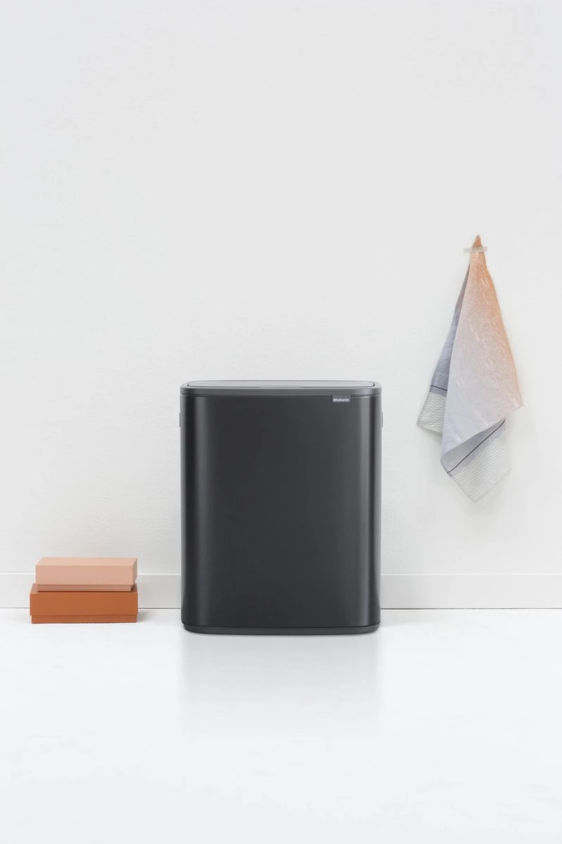 Brabantia Bo Touch Bin Prullenbak - 60 L - Matt Black 16 Brabantia Bo Touch Bin Prullenbak - 60 L - Matt Black - Afbeelding 16