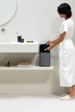 Brabantia Bo Prullenbak - 4 L - Platinum 33 Brabantia Bo Prullenbak - 4 L - Platinum -Thuis Opslag Winkel 800x1200 23