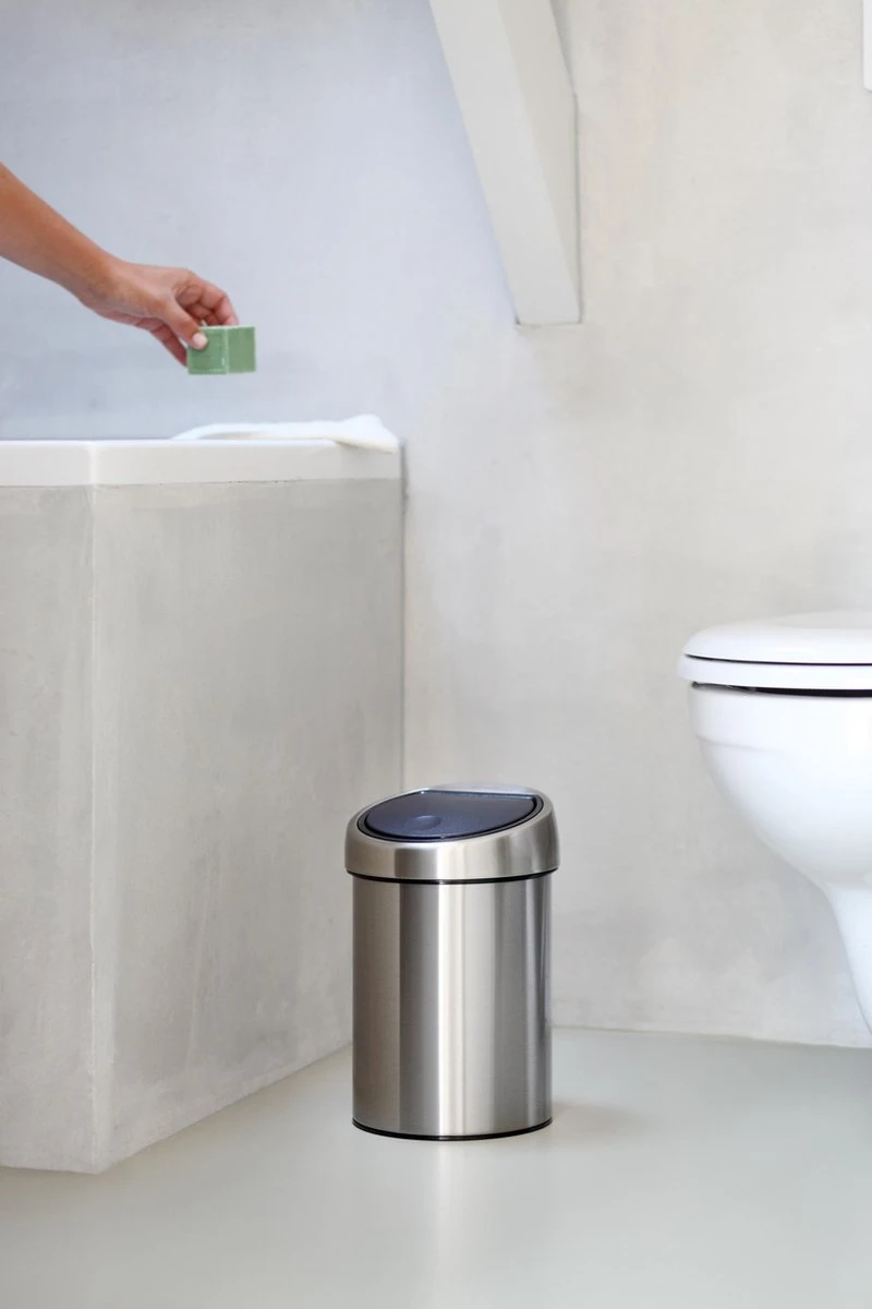 Brabantia Touch Bin Prullenbak - 3 L - Matt Steel 5 Brabantia Touch Bin Prullenbak - 3 L - Matt Steel - Afbeelding 5