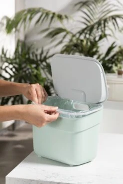 Curver Ready To Collect Prullenbak - GFT - 5L - Groen/Lichtgrijs 13 Curver Ready To Collect Prullenbak - GFT - 5L - Groen/Lichtgrijs -Thuis Opslag Winkel 800x1200 56